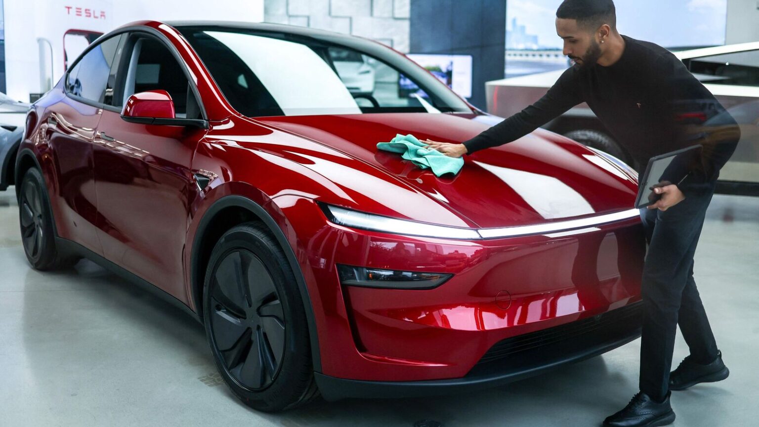 Why do EVs not need as much maintenance as regular ICE cars? We explain ...
